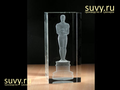 Статуэтка Оскар с лазерной графикой.